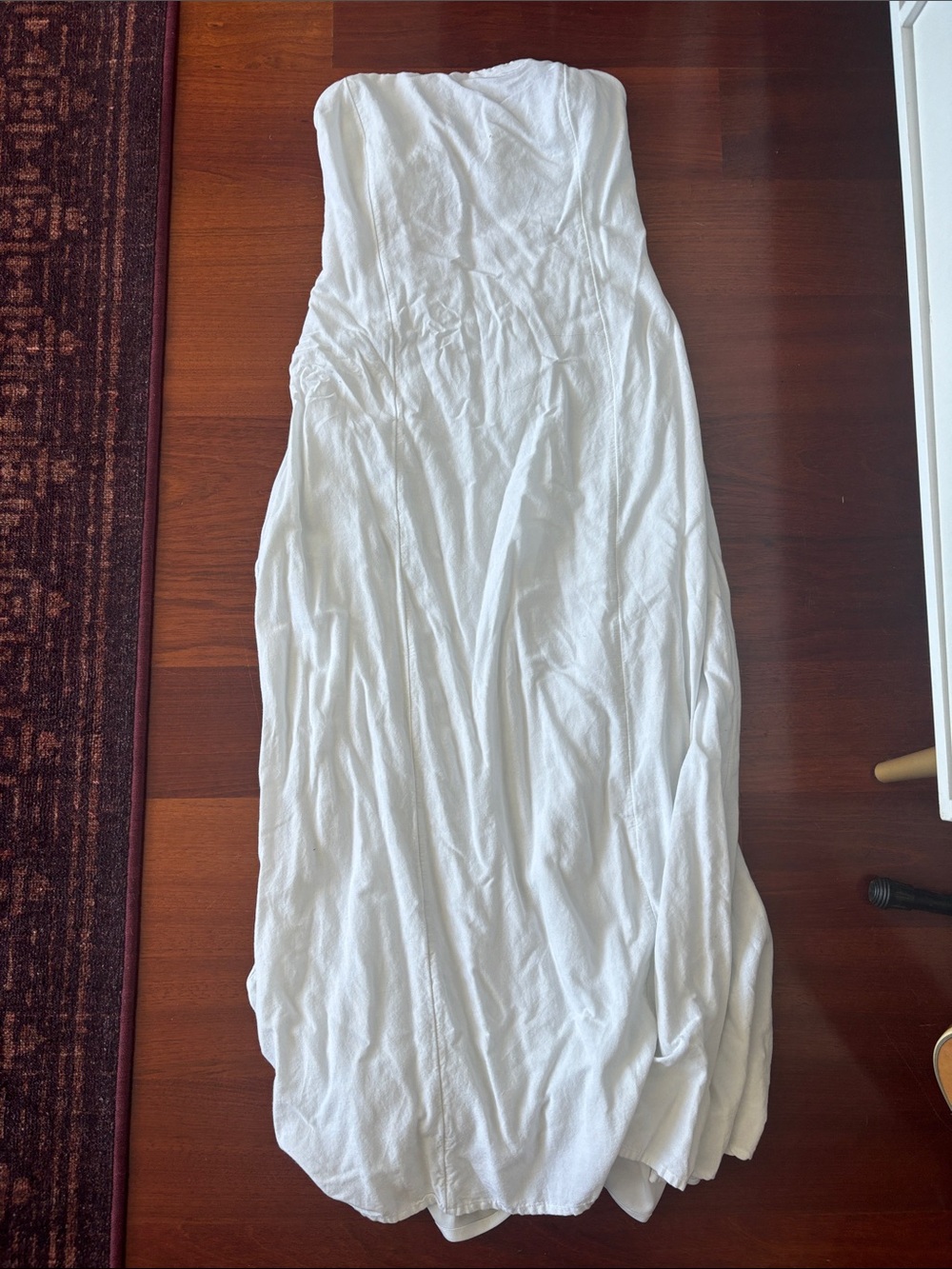 Japna Strapless White Maxi Gown